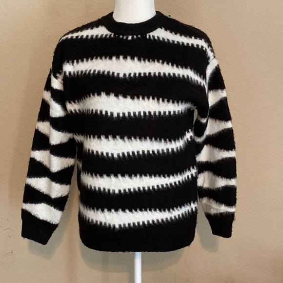 faith and Zoe Sweaters - Faith&Zoe boho knit pattern XS